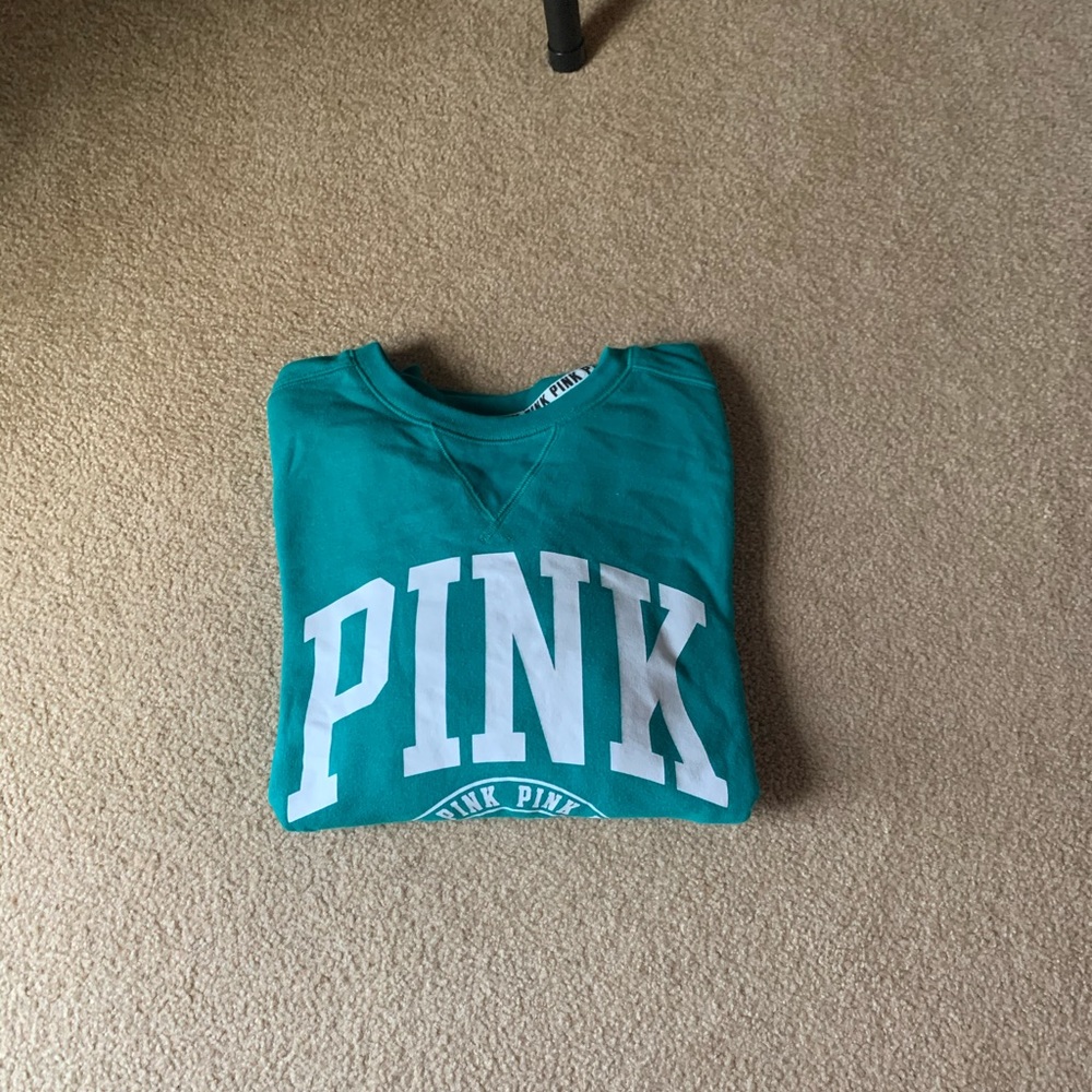 P/O Crewneck - Picture 2 of 2